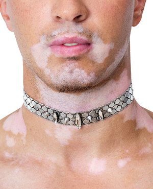 ZANDA CHOKER